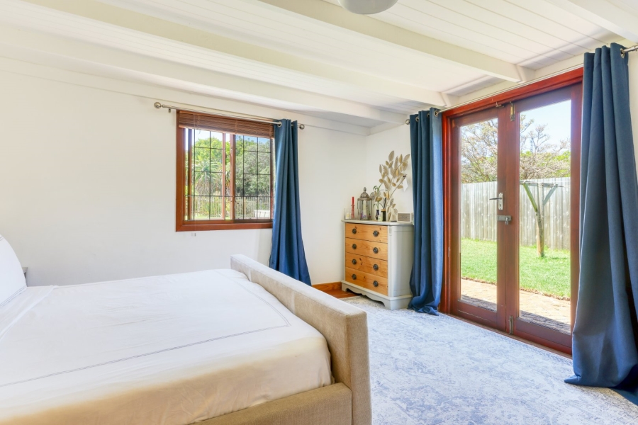 To Let 4 Bedroom Property for Rent in Crofters Valley Western Cape